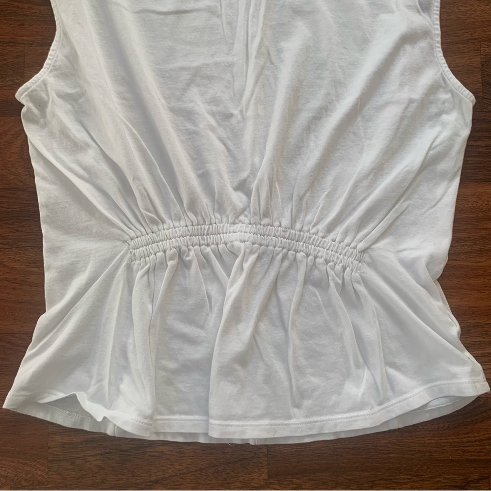 Size Small- Express Casual White Top Women’s Sleeveless 100% Supima Cotton - Picture 2 of 6